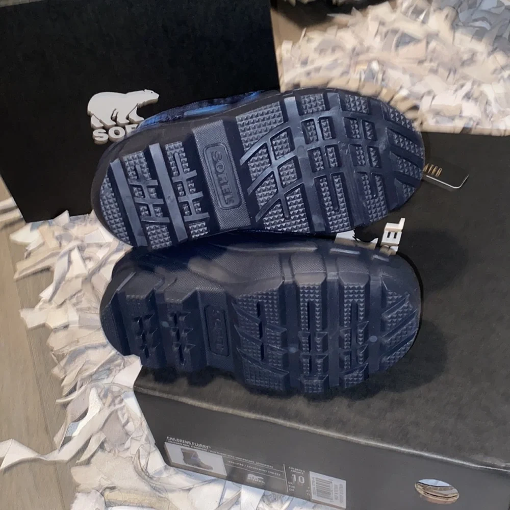 New Sorel Children’s Flurry Boots - Picture 8 of 8